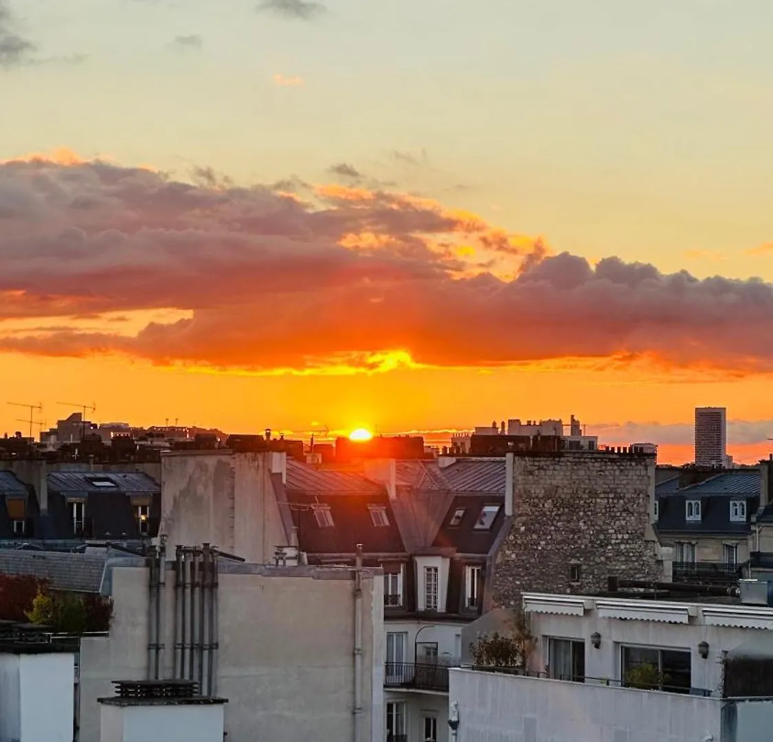 Apartment Appartement Cosy Avenue Niel Paris France